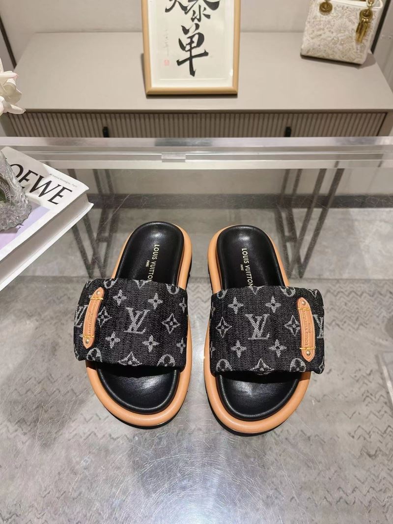 Louis Vuitton Slippers